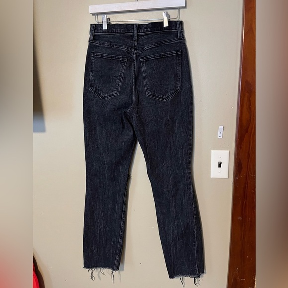 Abercrombie & Fitch Ultra High Rise Mom Jeans - Picture 4 of 6